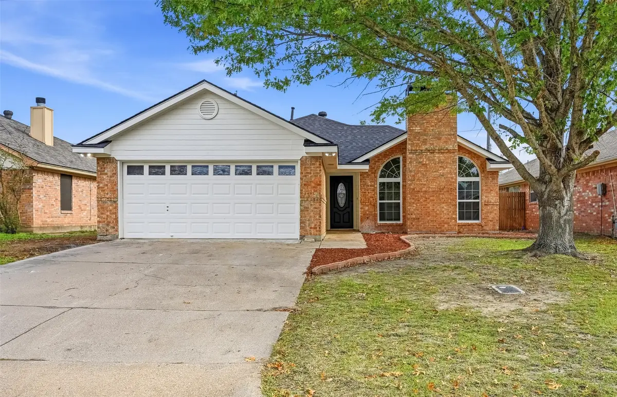 1005 Meadow Circle N, Keller, TX 76248 - Image #1