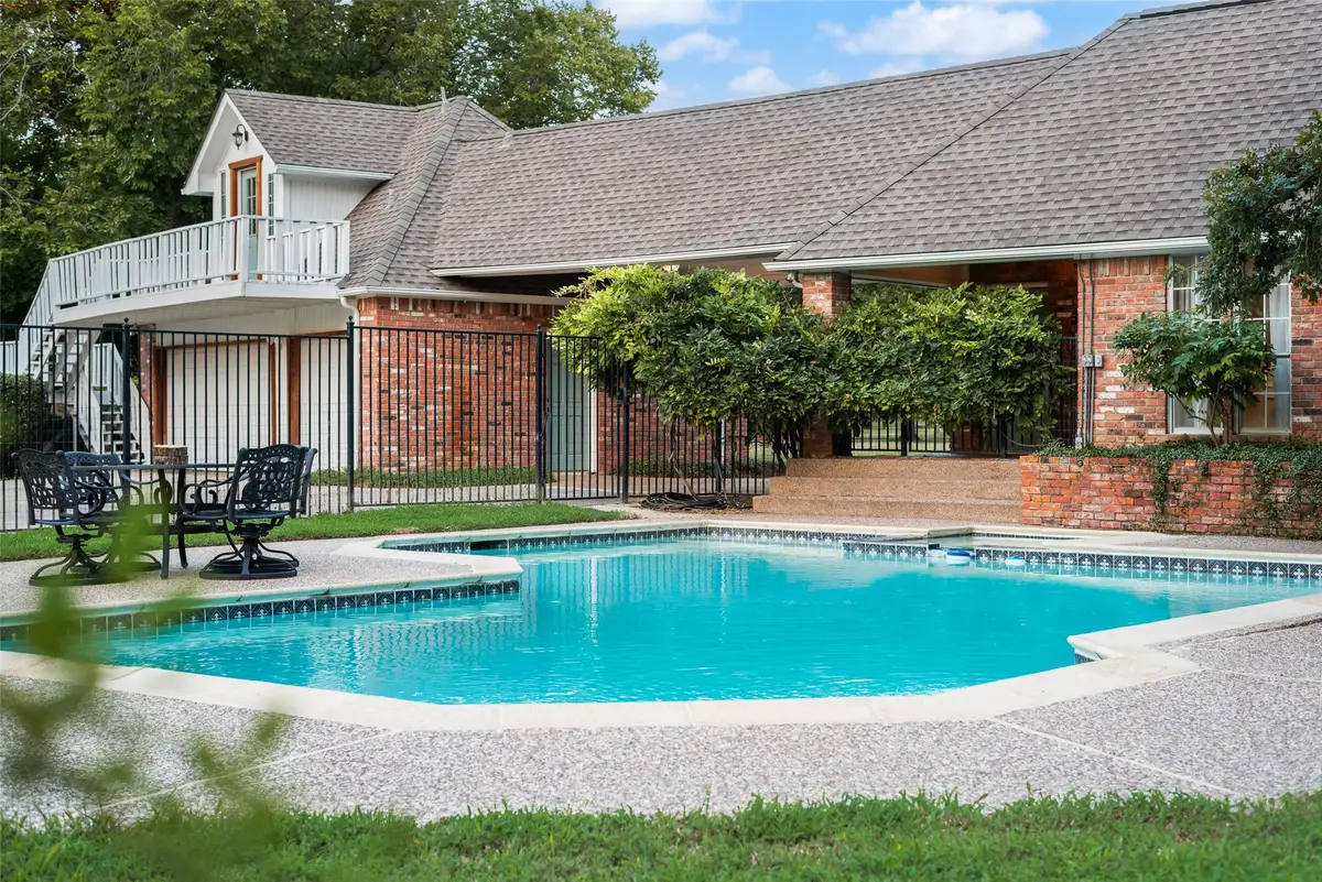 190 Fawn Hollow Drive, Argyle, TX 76226 - Image #1