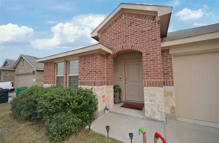 3713 Ridgeway Lane, Denton, TX 76226 - Image #2
