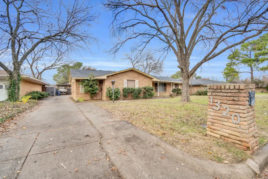 1320 Apache Street, Arlington, TX 76012 - Image #3