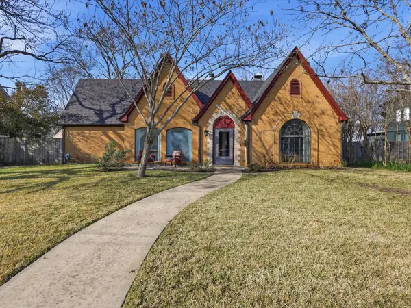 333 S Centre Avenue, Lancaster, TX 75146