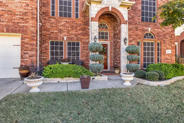 4437 Mallow Oak Drive, Fort Worth, TX 76123