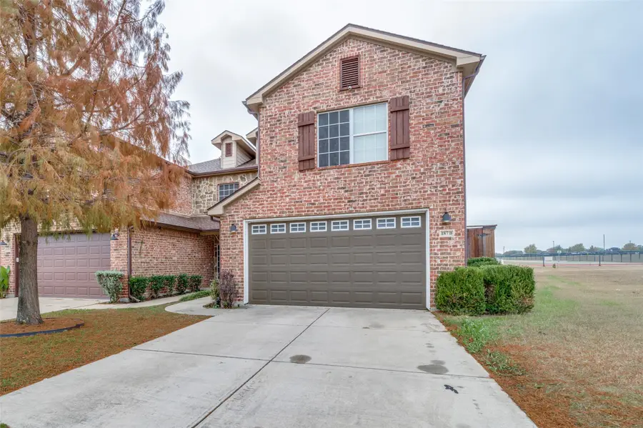 187 Castleridge Drive #B, Little Elm, TX 75068 - Image #2