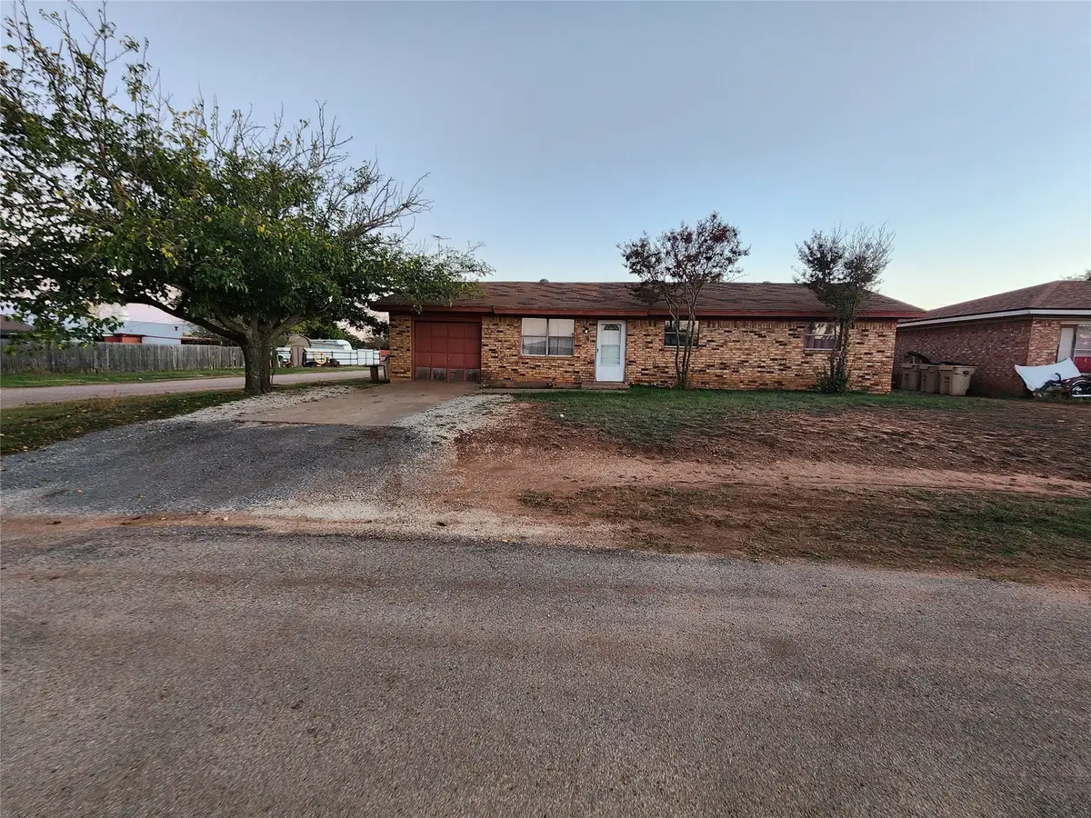 9 Palmer, Merkel, TX 79536 - Image #1