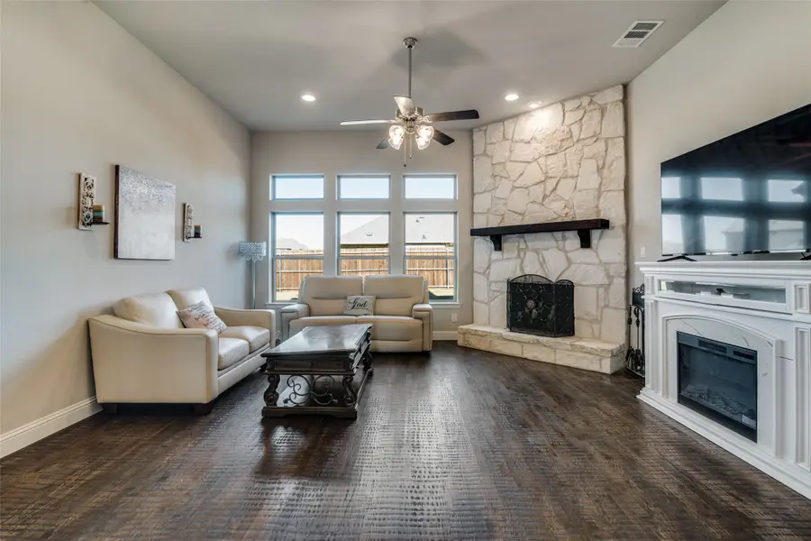 3246 Cumby Drive, Royse City, TX 75189 - Image #2