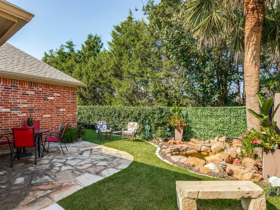 36 Misty Pond Drive, Frisco, TX 75034 - Image #3