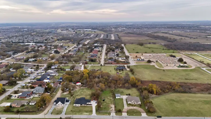 5912 Hereford Drive, Fort Worth, TX 76179 - Image #3