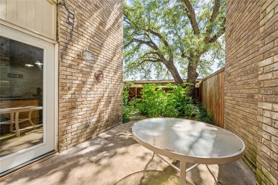 525 Towne House Lane, Richardson, TX 75081 - Image #3