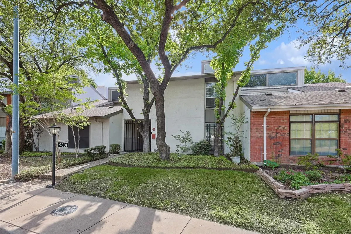 9801 Smokefeather Lane, Dallas, TX 75243 - Image #1