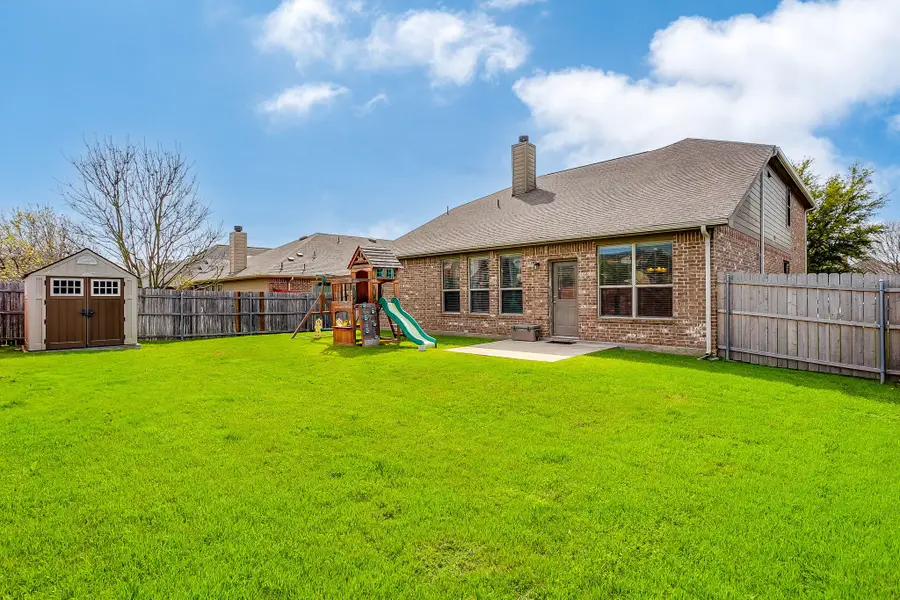 1320 Shelley Drive, Burleson, TX 76028 - Image #3