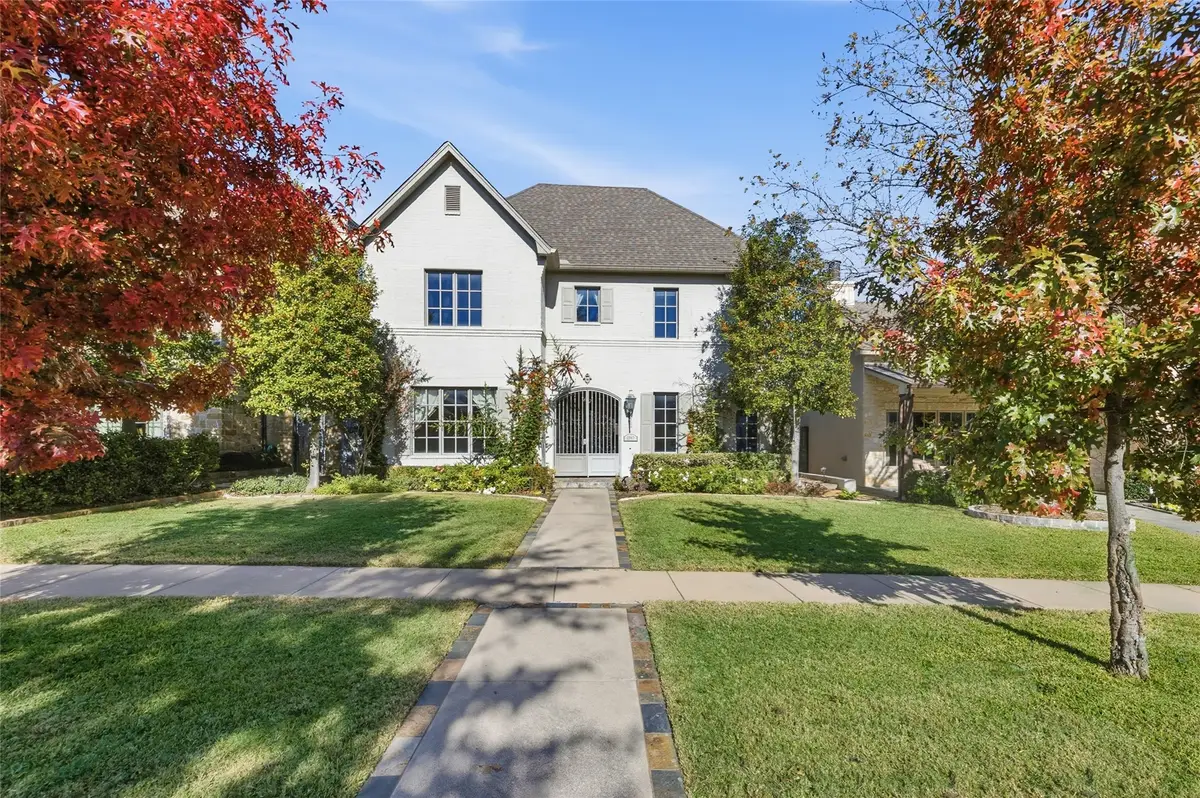 4062 Bunting Avenue, Fort Worth, TX 76107 - Image #1