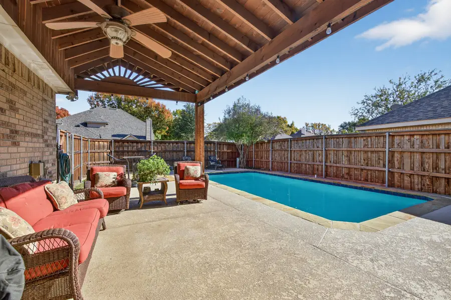 1137 Christopher Lane, Lewisville, TX 75077 - Image #2