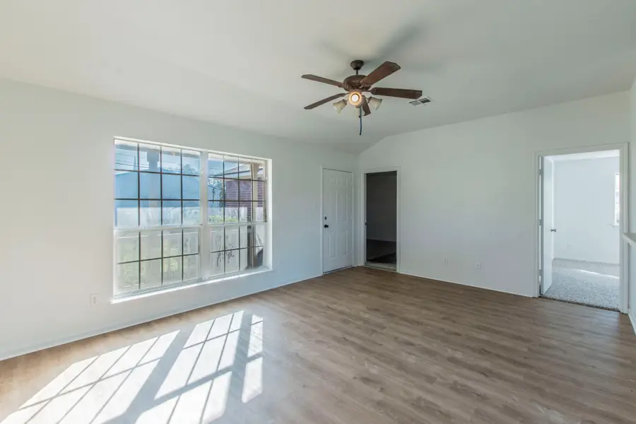 902 S 24th Street, Temple, TX 76501 - #3