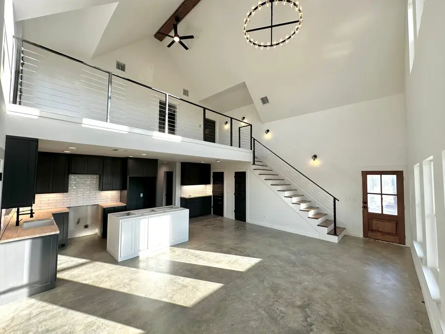 1053 Bluff Creek Drive, Strawn, TX 76475 - Image #3