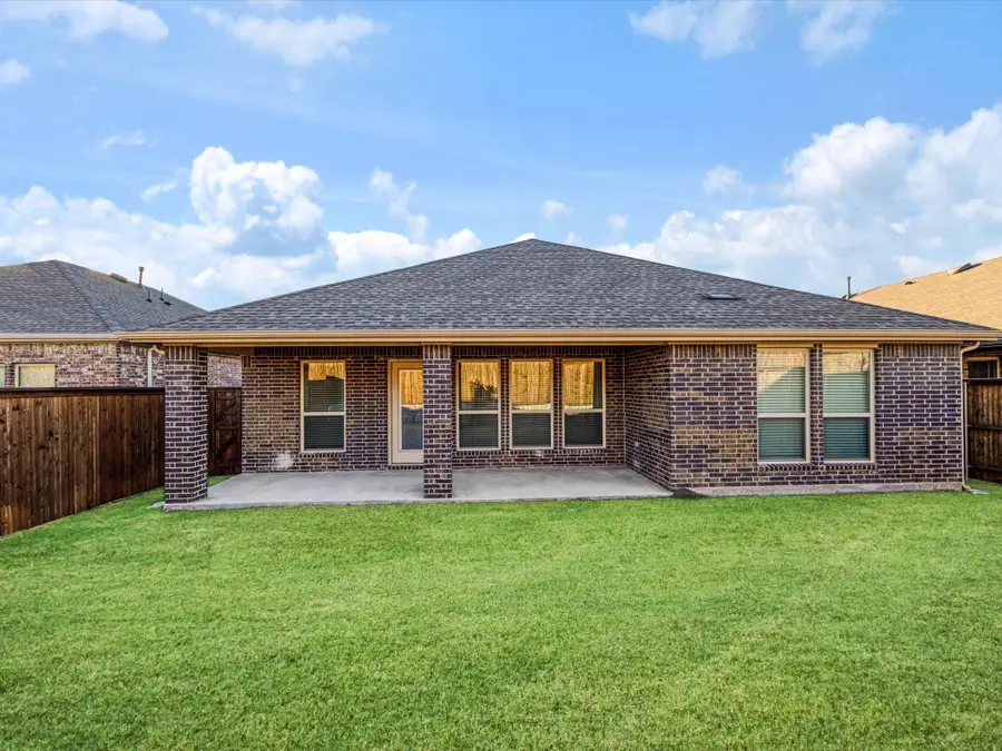 3918 Faulkner Avenue, Pilot Point Aubrey, TX 76227 - #3