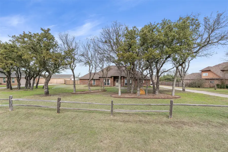 117 S Fork Drive, Weatherford, TX 76087 - Image #3