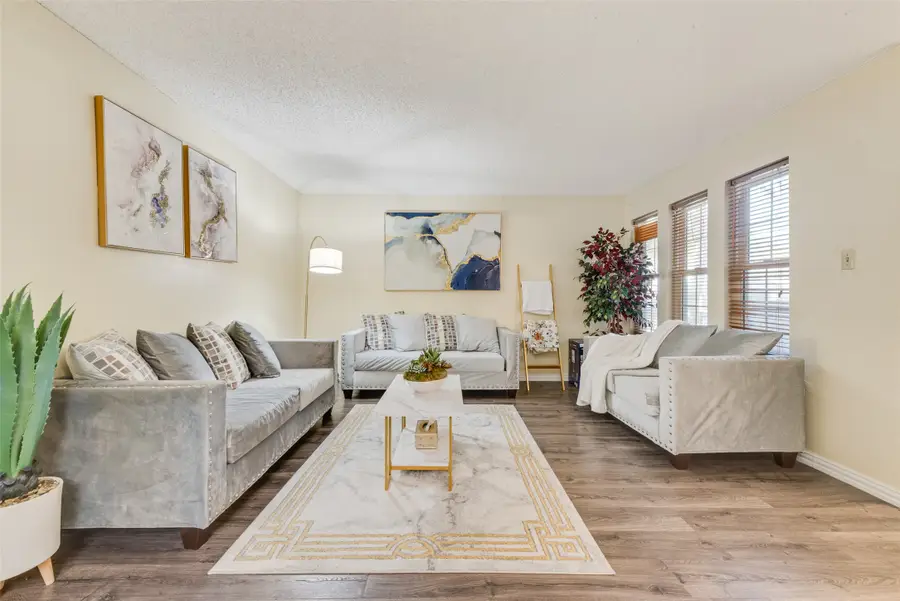 527 Towne House Lane, Richardson, TX 75081 - #2