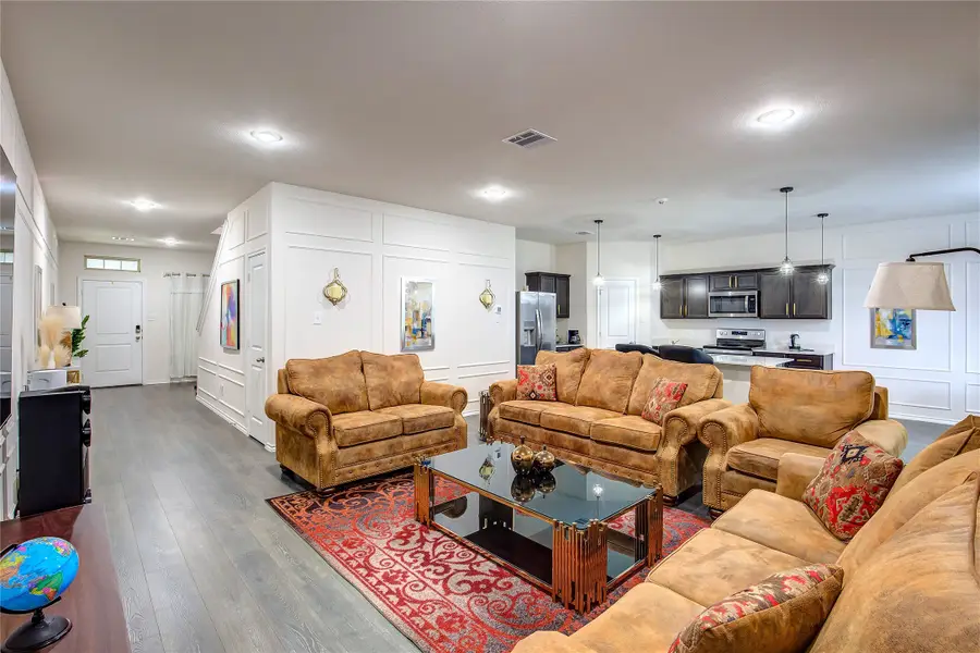 3021 Karsen Lane, Mesquite, TX 75126 - Image #3