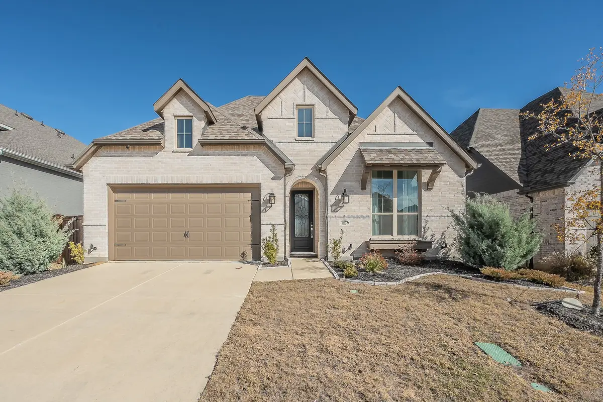 4012 Prickly Pear Avenue, Aubrey, TX 76227 - Image #1