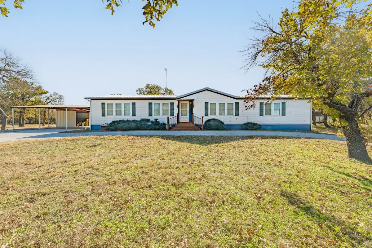 1375 N Lakeview Drive, Palo Pinto, TX 76484 - Image #1