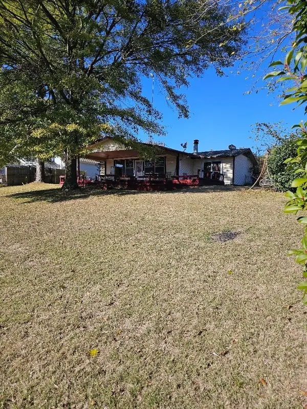 1320 Villa Bay Drive, Tool, TX 75143