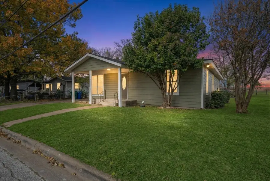 505 Perry Avenue, Waxahachie, TX 75165 - Image #3