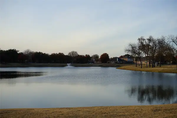 5445 Avery Lane, Grand Prairie, TX 75052