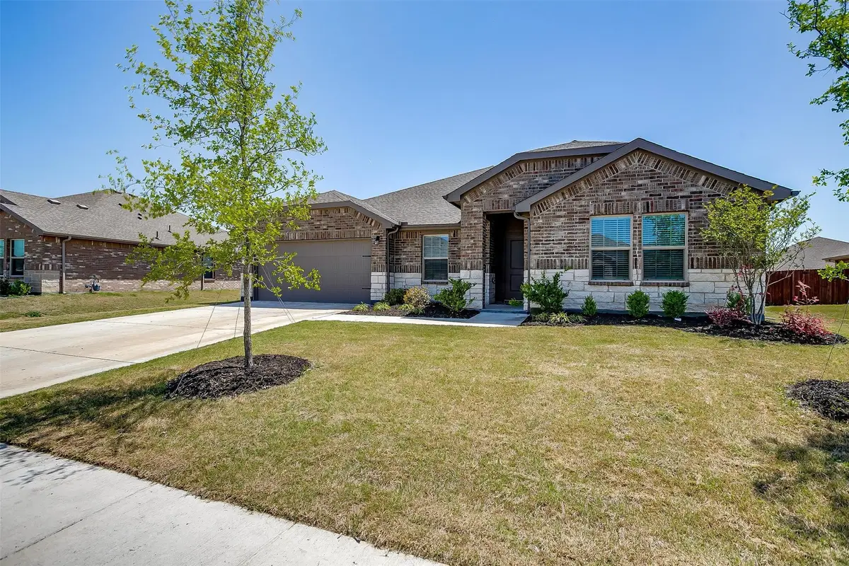 1338 Elmwood Drive, Cedar Hill, TX 75104 - Image #1