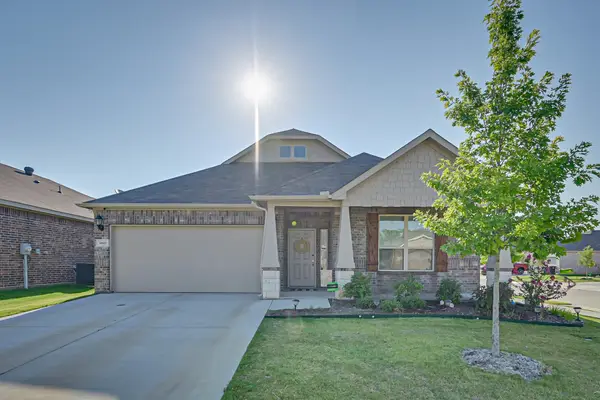 10621 Alpine Meadow Lane, Fort Worth, TX 76140