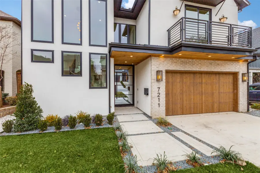 7211 Coronado Avenue, Dallas, TX 75214 - #2