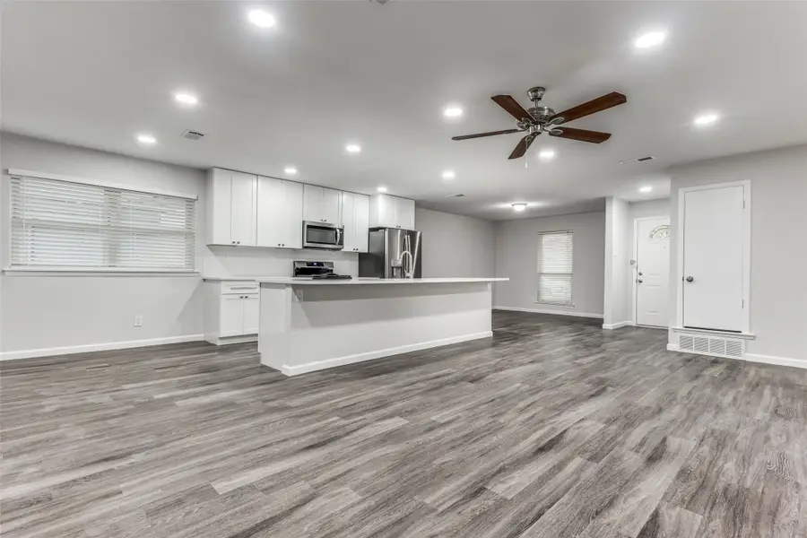 1014 Ravencroft Drive, Garland, TX 75043 - Image #3