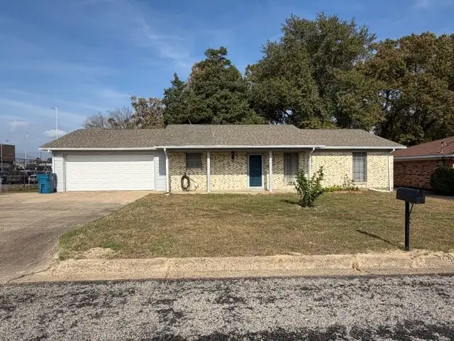 108 Brenda Drive, Mount Pleasant, TX 75455 - Image #1
