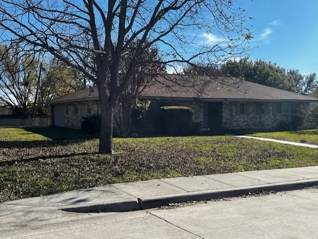 1222 14th Street Nw, Grand Prairie, TX 75050 - Image #1