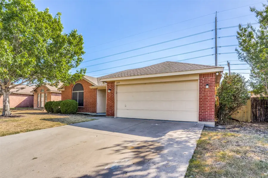6439 Brookhaven Trail, Arlington, TX 76001 - Image #2