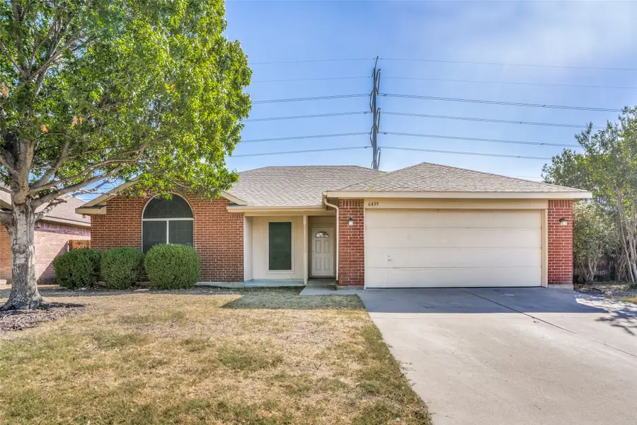 6439 Brookhaven Trail, Arlington, TX 76001 - Image #3