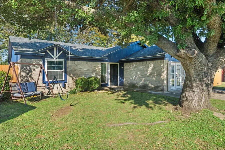 1133 Park Center Court, Saginaw, TX 76179 - Image #2