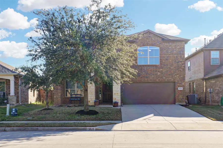 15616 Carlton Oaks Drive, Fort Worth, TX 76177 - Image #2
