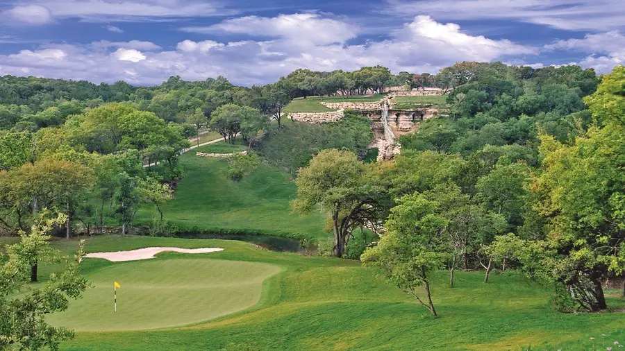 6140 Montrose Street, Cleburne, TX 76033 - Image #2