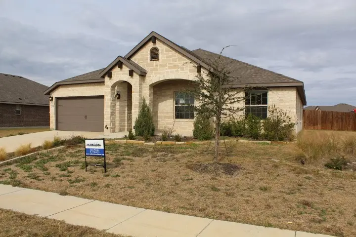 4701 Avion Drive, Sanger, TX 76266 - Image #1