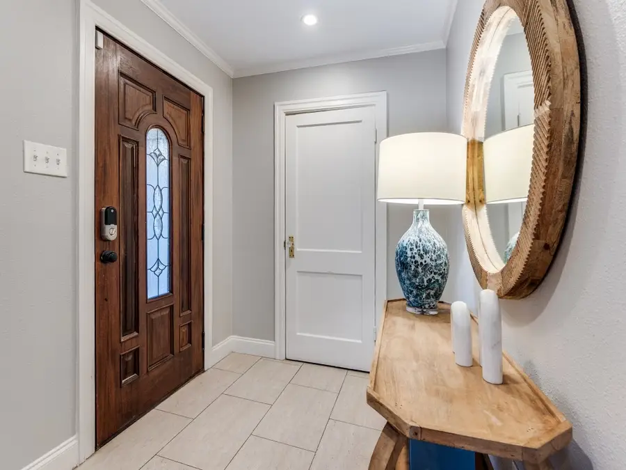 5514 Monticello Avenue, Dallas, TX 75206 - Image #2