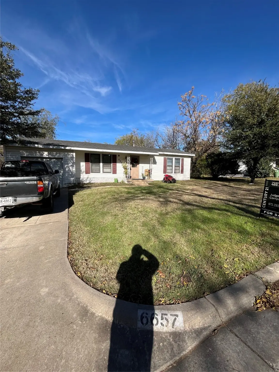 6657 Onyx Drive N, North Richland Hills, TX 76180 - Image #1