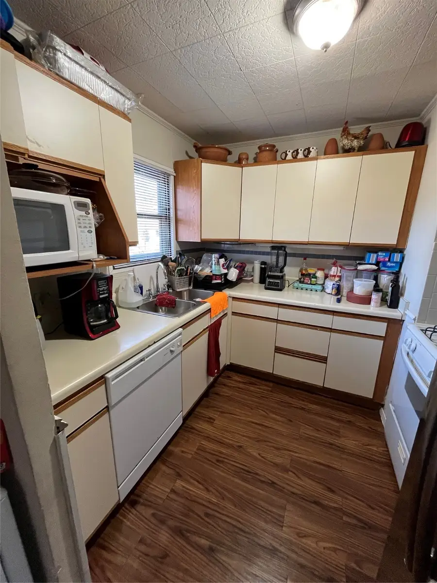 6657 Onyx Drive N, North Richland Hills, TX 76180 - Image #3