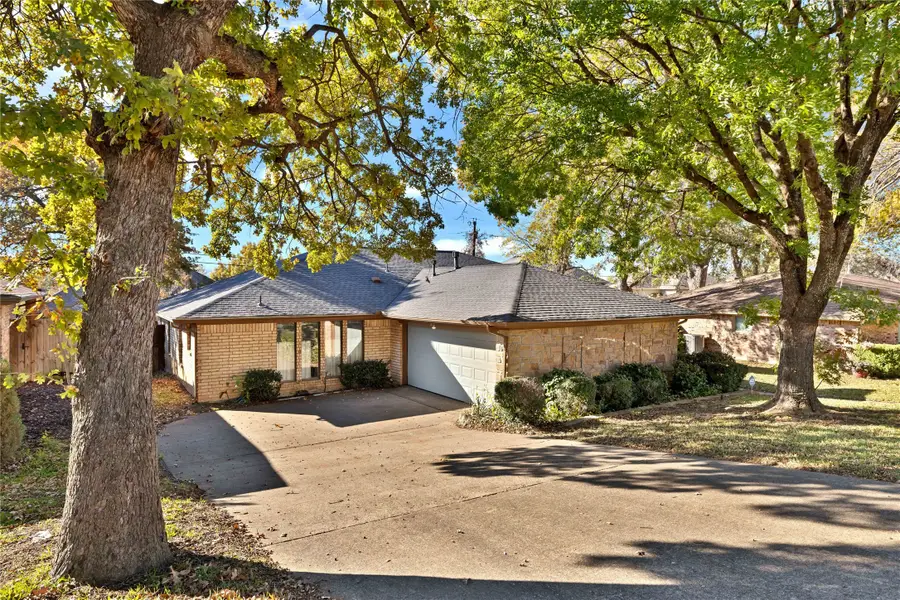 1104 Mayleaf Drive, Irving, TX 75060 - Image #2