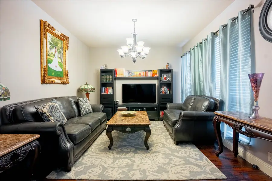 1624 Zebra Finch Drive, Little Elm, TX 75068 - Image #2