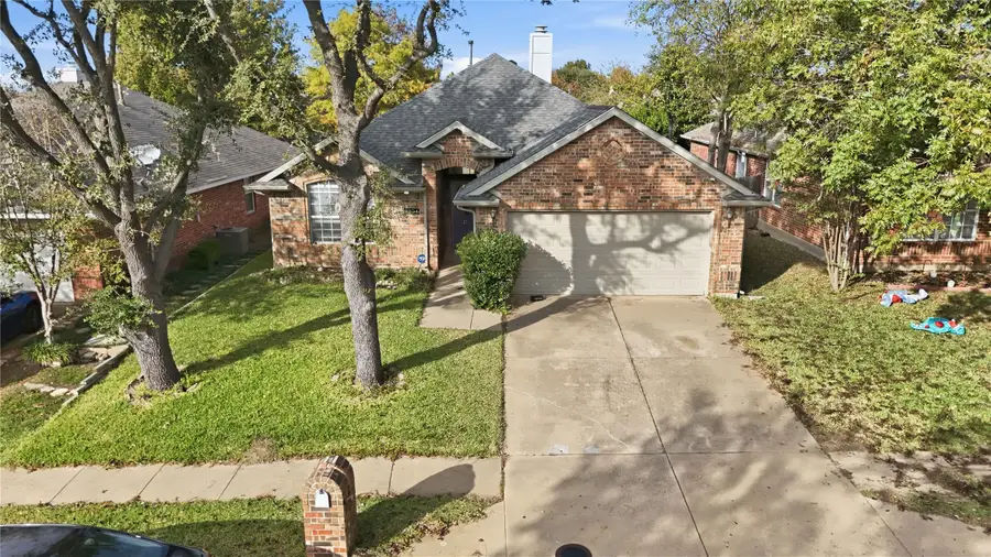 9204 Newport Lane, McKinney, TX 75071 - Image #2