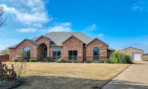 178 Chazlynn Court, Waxahachie, TX 75165