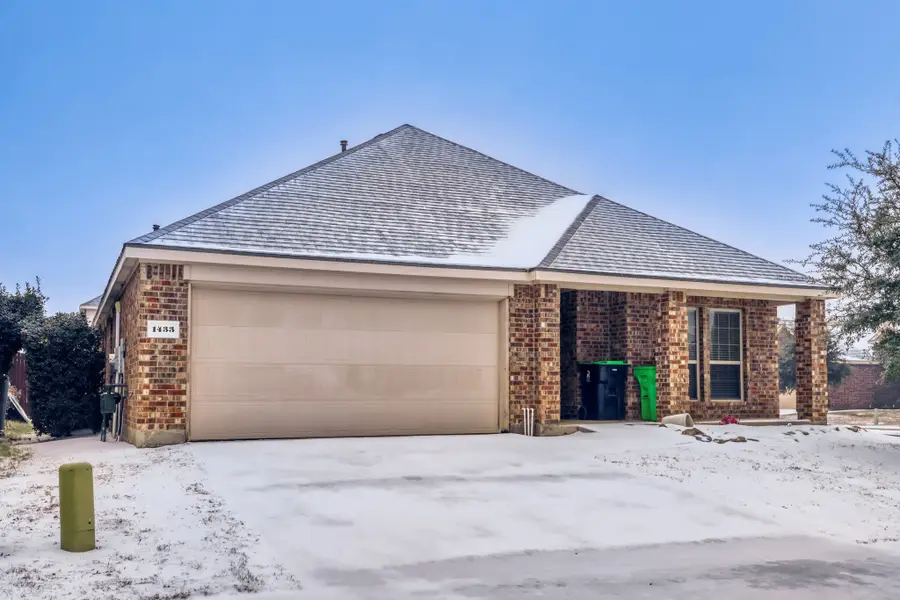1433 Christina Creek Drive, Little Elm, TX 75068 - Image #2