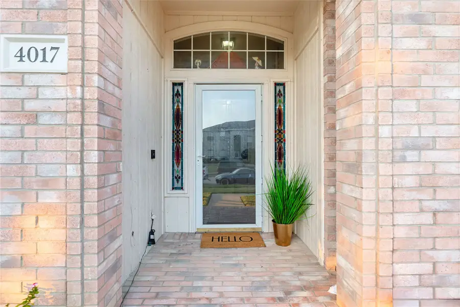 4017 Azalea Drive, Haltom City, TX 76137 - Image #2