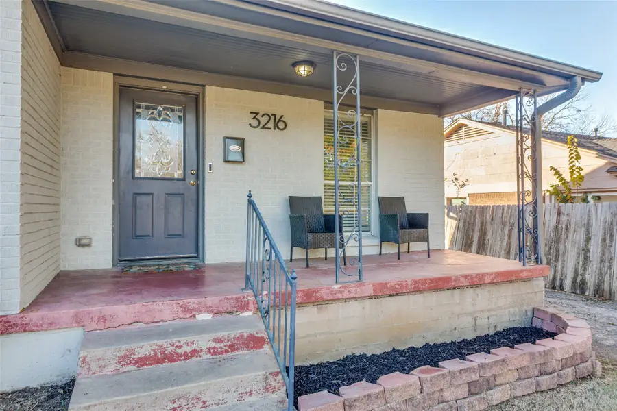 3216 Meadowbrook Drive, Fort Worth, TX 76103 - Image #3