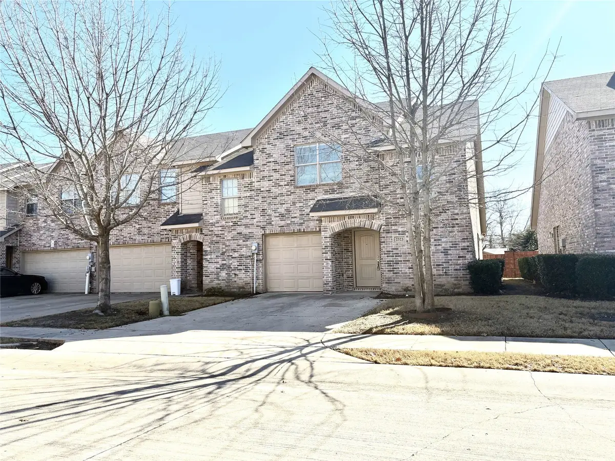2323 Calendar Court, Grand Prairie, TX 75050 - Image #1